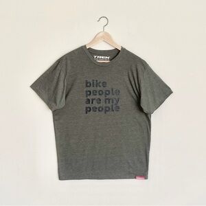 NEW Trek Bike People Text Graphic Dark Green T Shirt Adult size XL